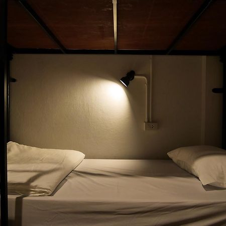 Phresh Hostel Μπανγκόκ Εξωτερικό φωτογραφία